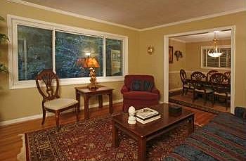 5th image of 3776 Foxford Dr