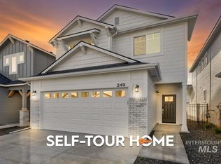 249 W Broyhill St, Meridian, ID 83642