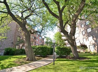1138 W Lunt Ave APT 2B, Chicago, IL 60626