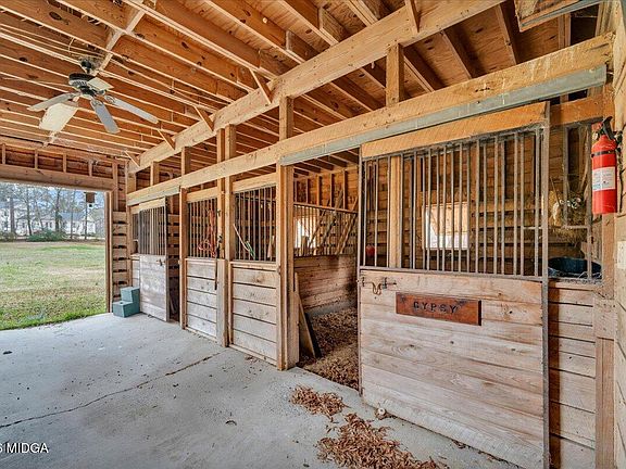 27th image of this home