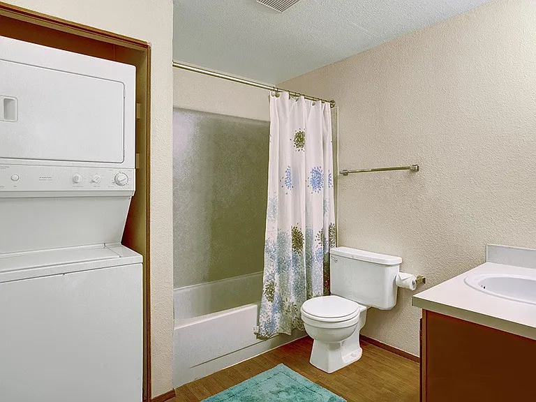 Soundview — Photo 15