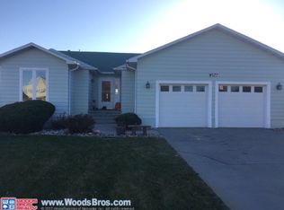 4077 Zola Ln, Grand Island, NE 68803