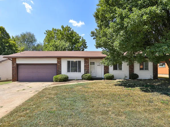 2943 S Dayton Avenue, Springfield, MO 65807