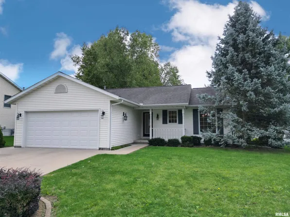 1612 Highview Rd, East Peoria, IL 61611