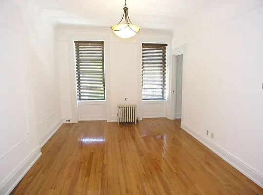 Rented by Townsley & Gay, LLC | media 22