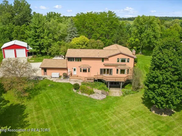 375 W Santee Hwy, Charlotte, MI 48813