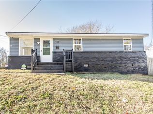 228 S Little Church St, Petersburg, VA 23803