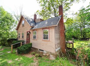21 Rockland Rd, Weare, NH 03281