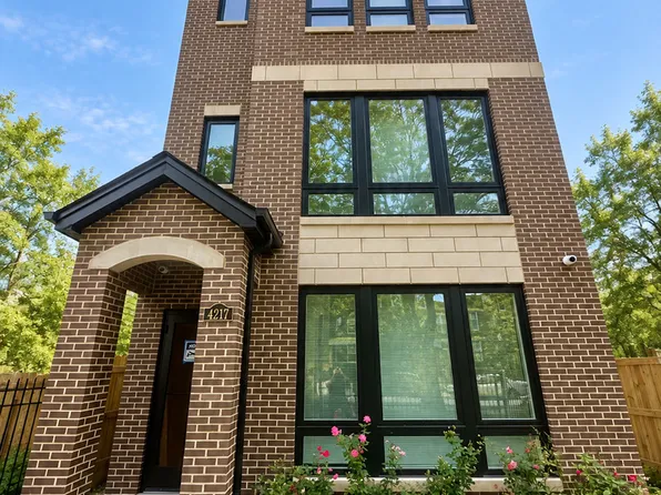 4217 S Indiana Ave, Chicago, IL 60653