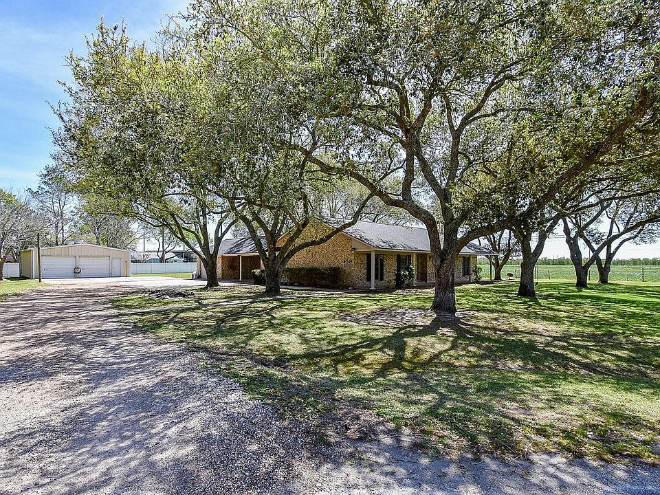 1st image of 2719 Vail St