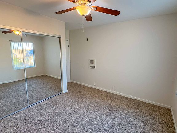 5th image of 4529 Illinois St #5