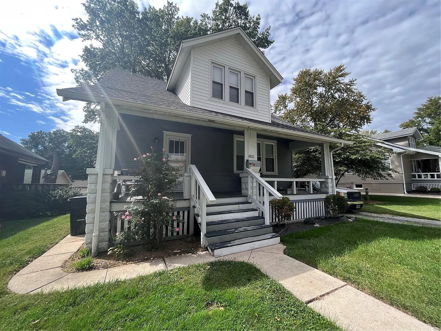 803 Forest Ave photo 1