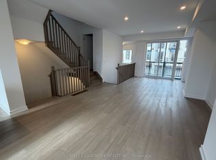 11 Bancroft Ln, Richmond Hill, ON L4E1M1