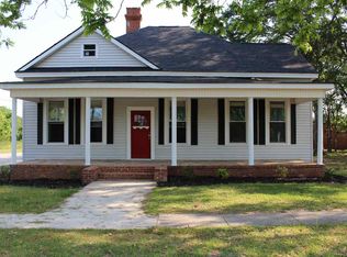 49 E Main St, Butler, GA 31006