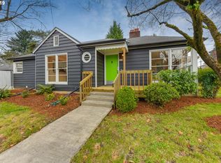 5924 SE Cesar E Chavez Blvd, Portland, OR 97202