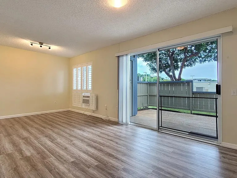 91-207 Hanapouli Cir #38E — Photo 10
