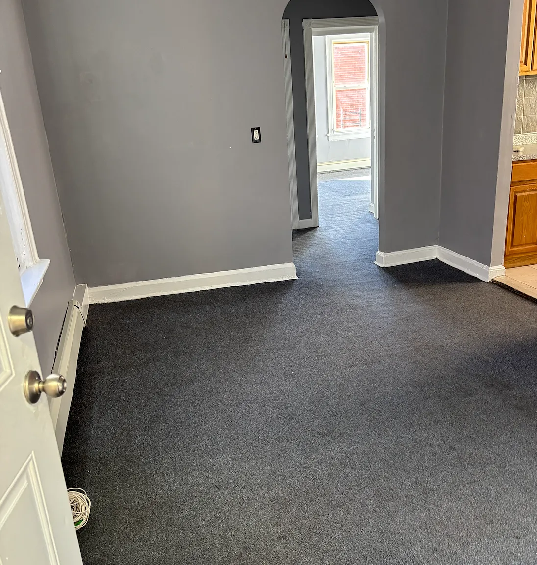 2 bed, 850 sqft, $2,762 — Photo 1