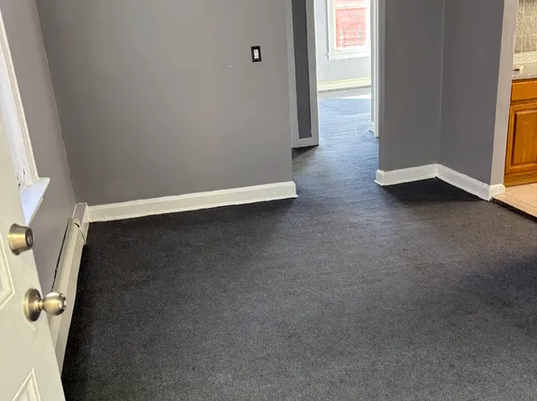 806 E 233rd St #2R, Bronx, NY 10466