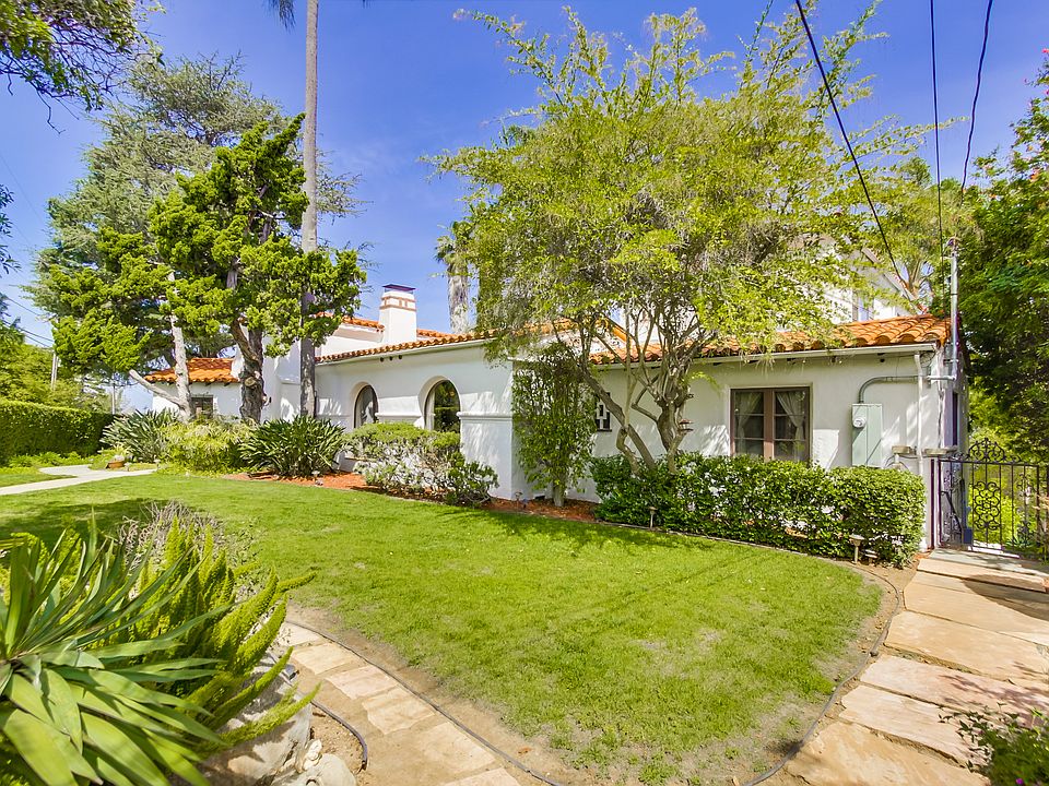 1st image of 4625 Calavo Dr