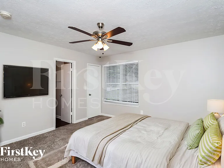 1158 Iron Gate Blvd — Photo 9
