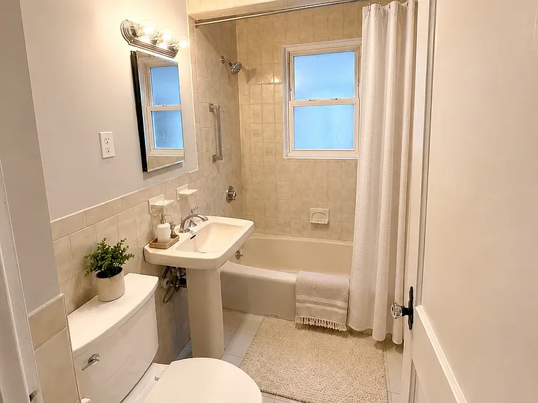 14 Edenfield Ave — Photo 16