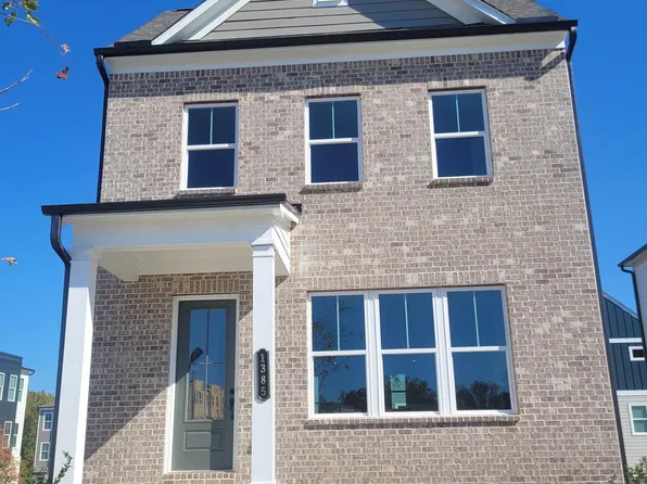 1385 NW Creek View Ln NW, Atlanta, GA 30318