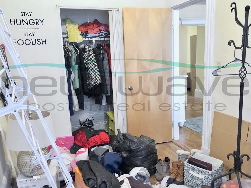 2 bed, 650 sqft, $4,000 — Photo 2