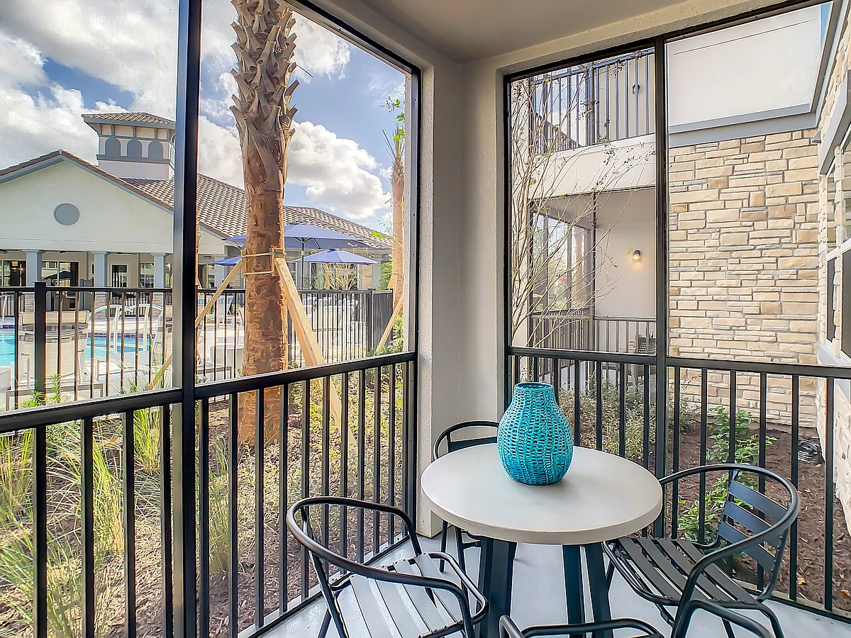 Building Photo - Bayfront On Sand Lake