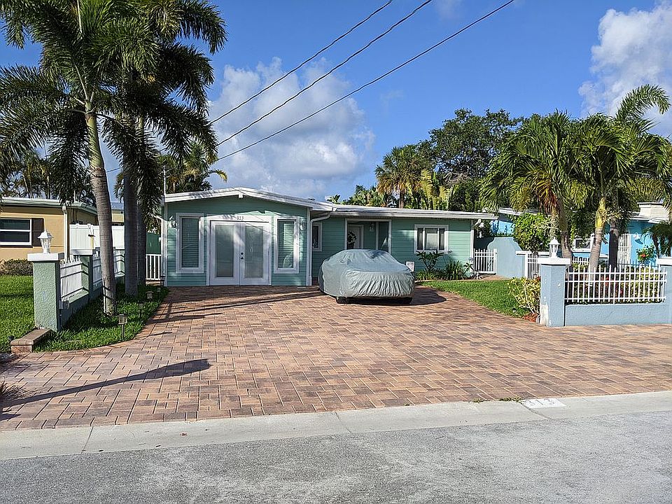 1st image of 313 Bahia Vista Dr