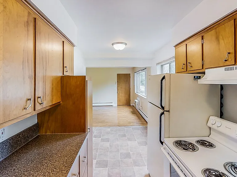 1410 Old Canton Ln — Photo 23