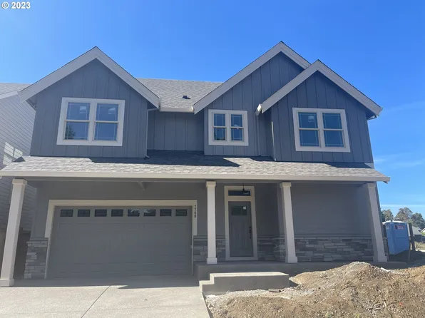 7788 SW Layton Ln, Tigard, OR 97224