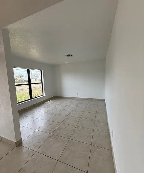 3925 E Gator Cir — Photo 6