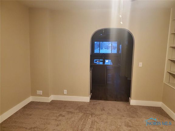 3rd image of 273 W 4th St