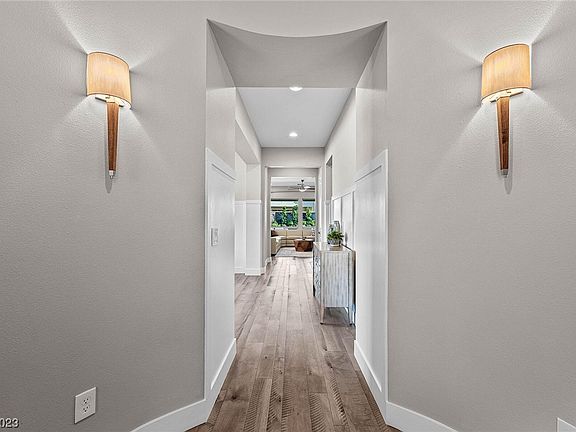5th image of 3024 Sierra Juniper Ct