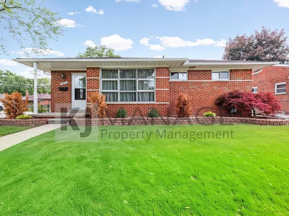 8417 Colonial Ln, Dearborn Heights, MI 48127