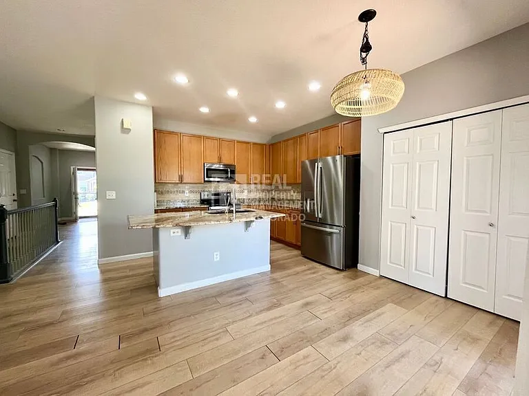 1316 S Duquesne Cir — Photo 3