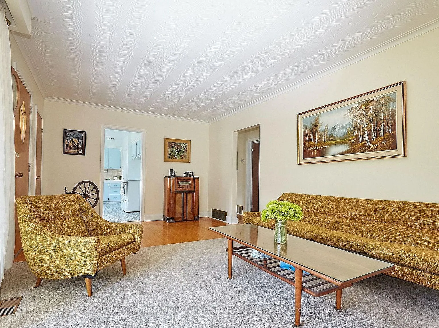 2 bed, $2,300 — Photo 3