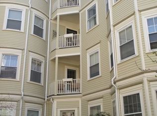 13 Linden St APT 4, Brookline, MA 02445