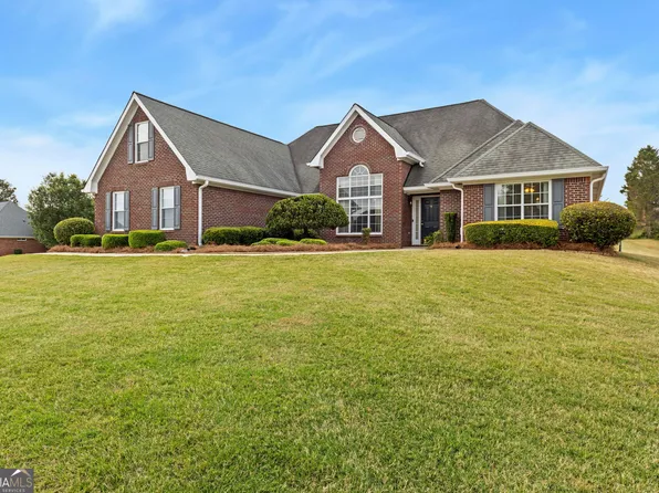 800 Karie Dr, McDonough, GA 30253