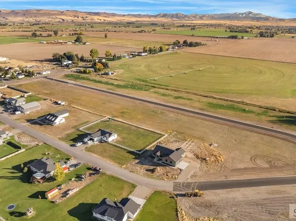 L10 B 2 #330-N, Blackfoot, ID 83221