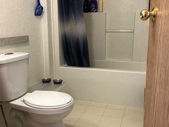 4th image of 3 W Dewberry Rd