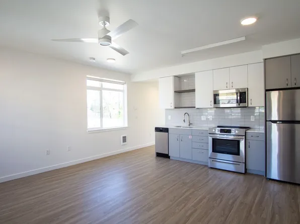 2320 N Vancouver Ave #203, Portland, OR 97227