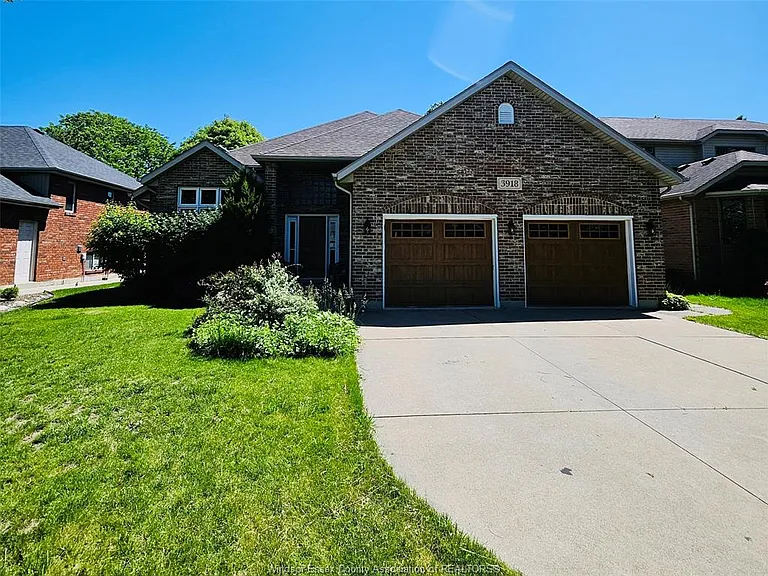 3918 Northway Ave — Photo 3