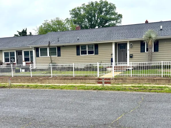 45 Terrace Place, Keansburg, NJ 07734