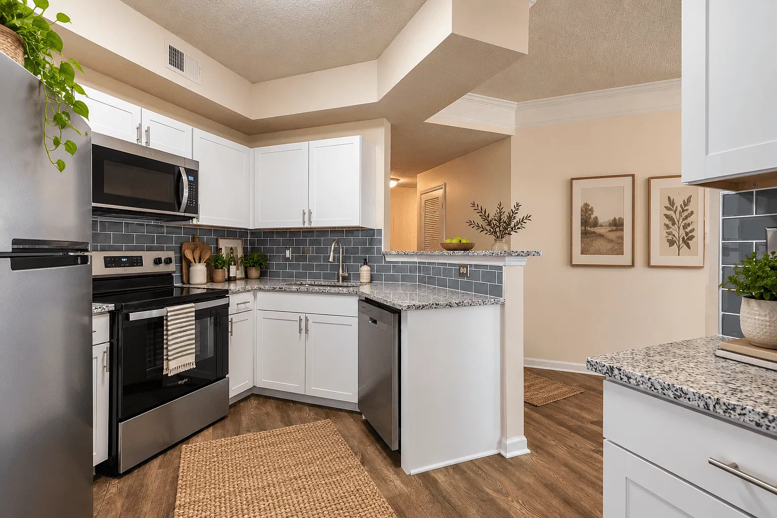 Waterford Place Apartment Homes — Photo 2