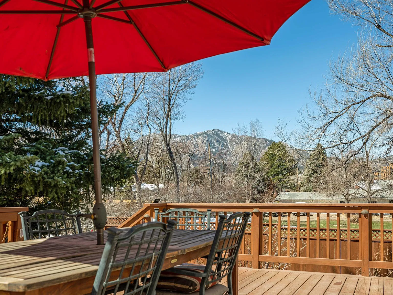 4020 Pinon Dr — Photo 3