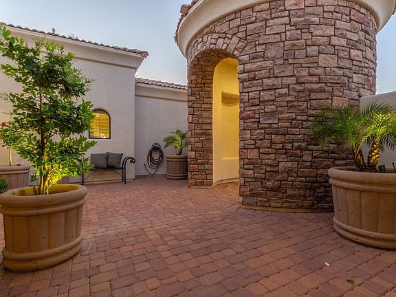 Front Entry Courtyard