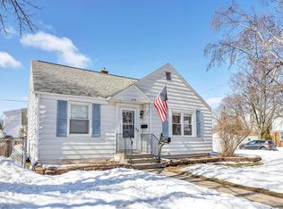 1326 11th Ave, Green Bay, WI 54304
