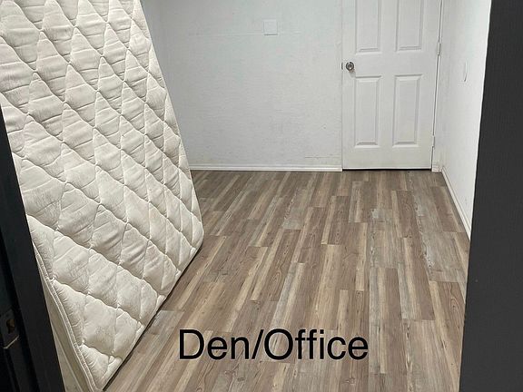 5th image of 123 Moore Rd #1