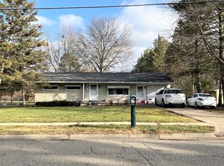 540 Warren Ave, Flushing, MI 48433